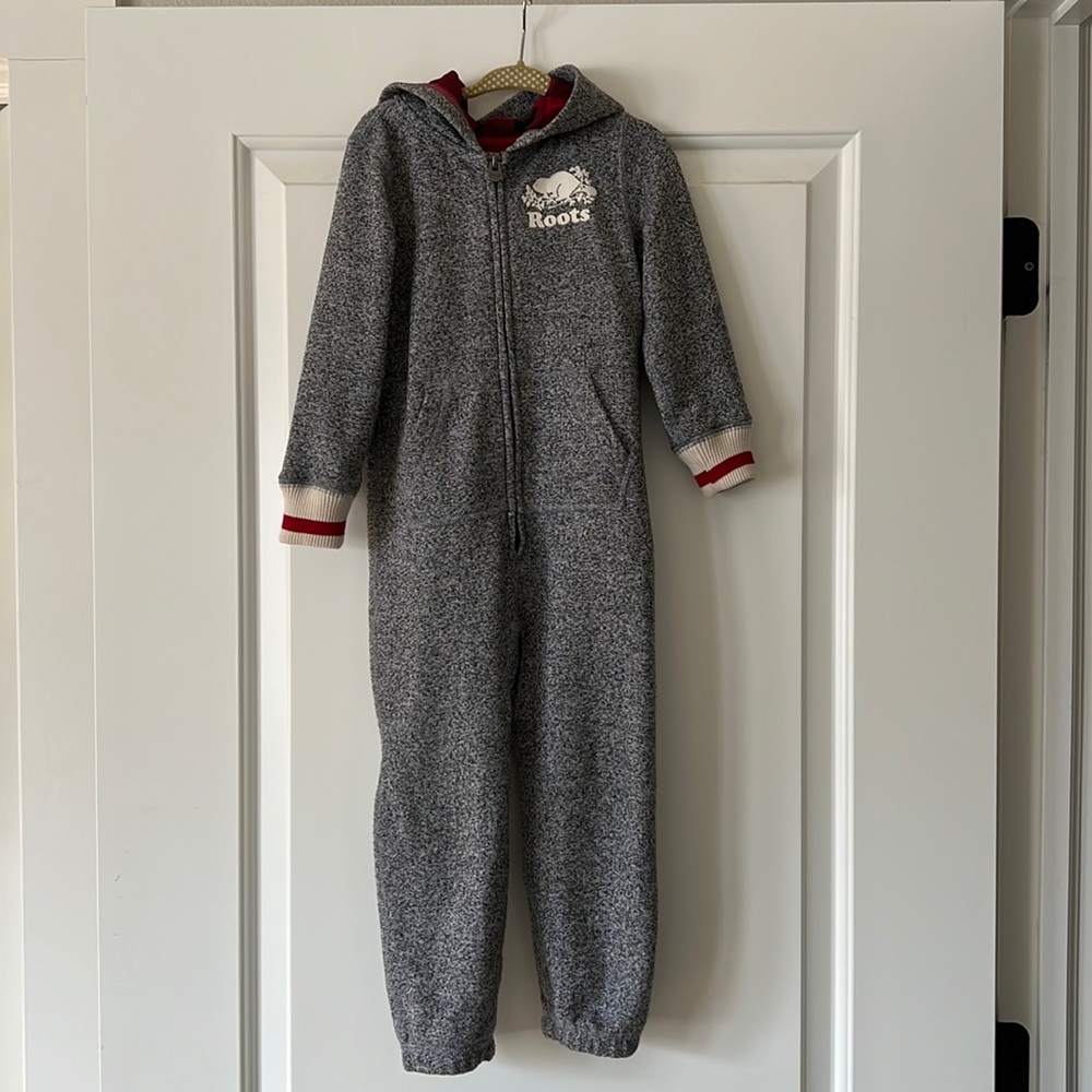 Roots Cabin Collection 3T toddler jumper with hood